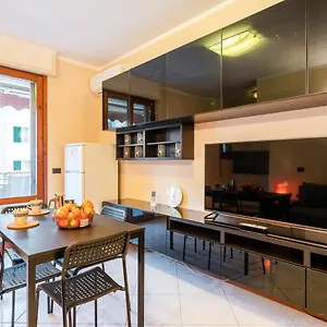 Comfortable Flat With Terraces Florence
